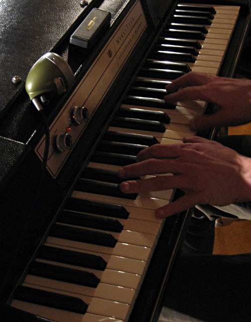 Wurlitzer Piano und die Shure 