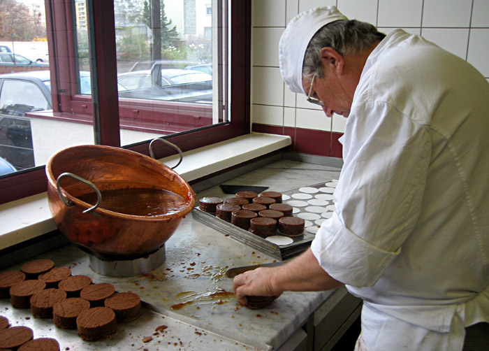 Die Herstellung der Sachertorte