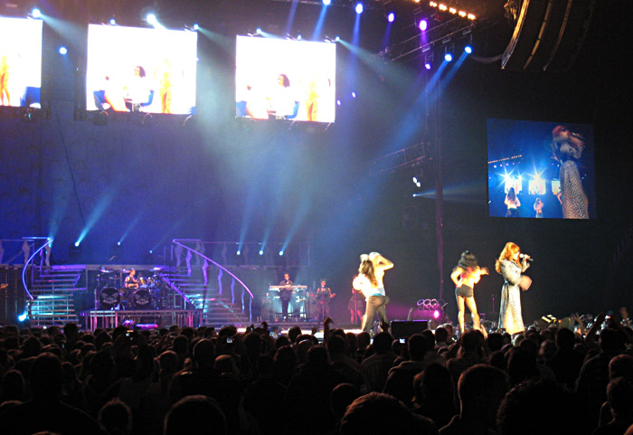 Pink in der ColorLine Arena in Hamburg