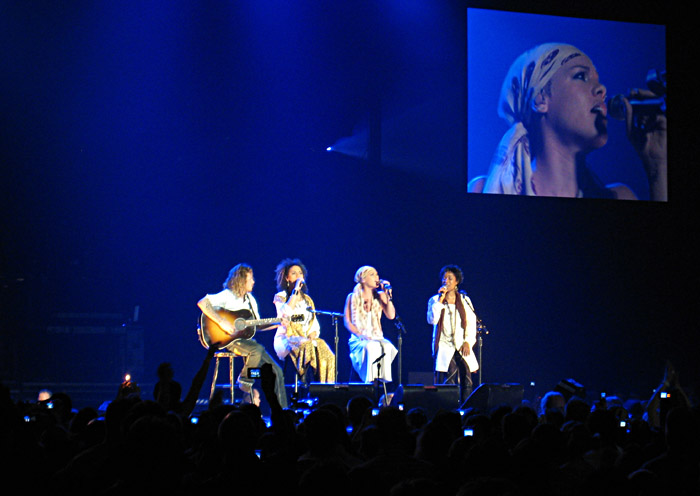 Pink in der ColorLine Arena Hamburg