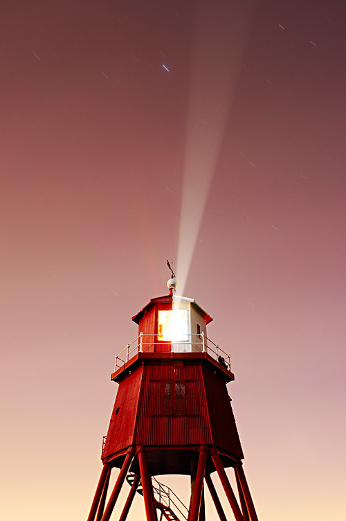 Lighthouse; Copyright www.mysteryme.com