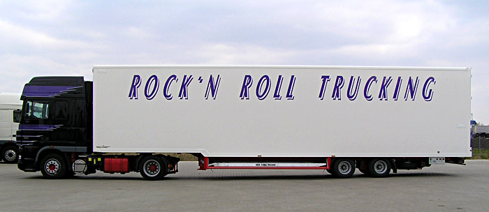 Neuer Giga - Trailer; Copyright: www.rock-n-roll-trucking.de