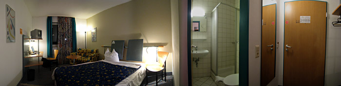 Zimmer 323 im Hotel Residenz, Hilpertsweiler; Bild größerklickbar