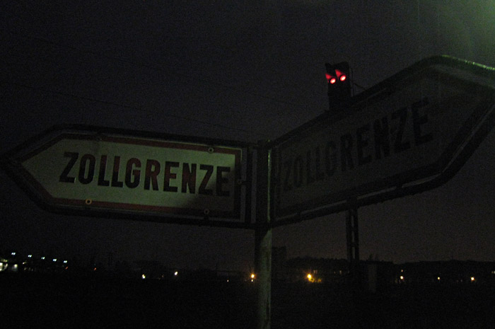 Zollgrenze im Hamburger Hafen