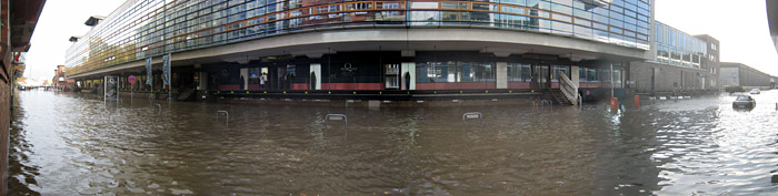Sturmflut in Hamburg; Bild größerklickbar