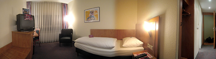 Zimmer 205 im Mercure Atrium Hotel in Braunschweig; Bild größerklickbar