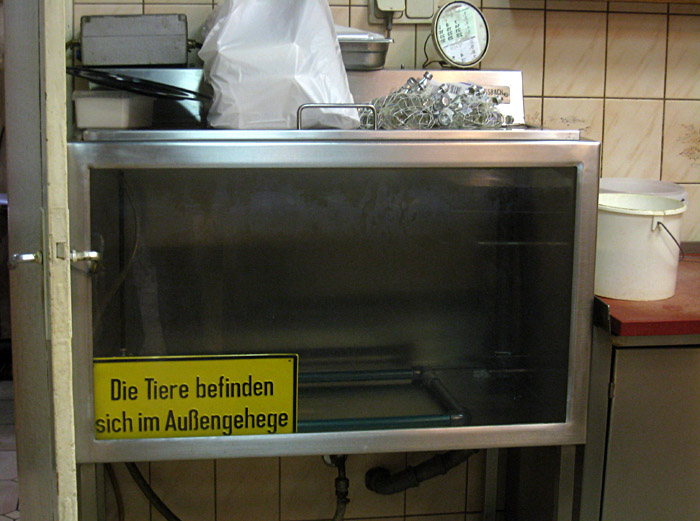 Schild im Delikatessenladen