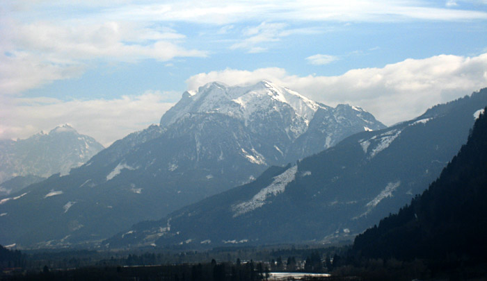 Blick auf die Berge während der Heimfahrt