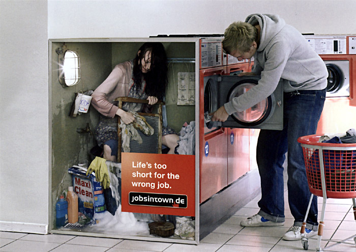 Plakat 'Washing Machine'; Copyright: Jobsintown.de, Scholz and Friends Berlin