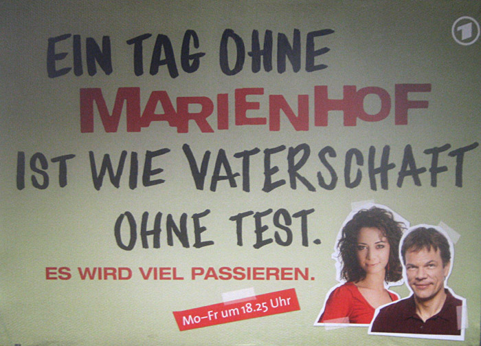 Plakat mit Marienhof - Werbung