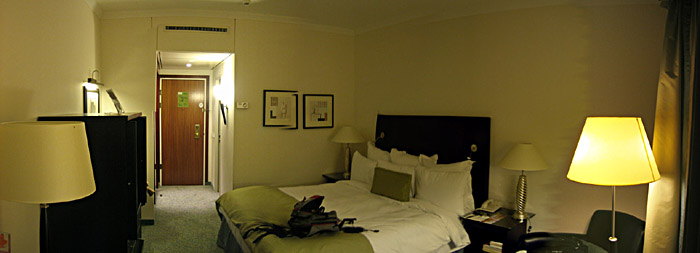Vorschau auf ein Zimmer im Renaissance Hotel Köln