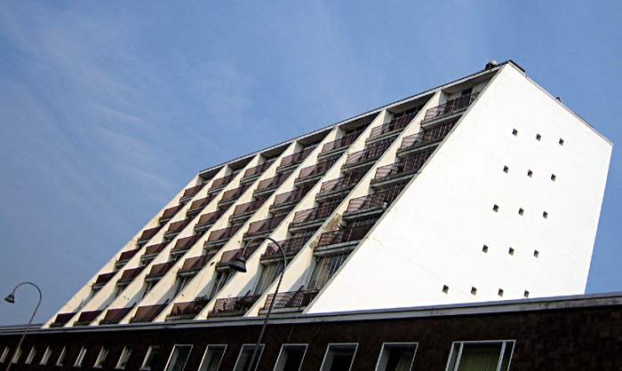 Seitengebäude der Oper Köln